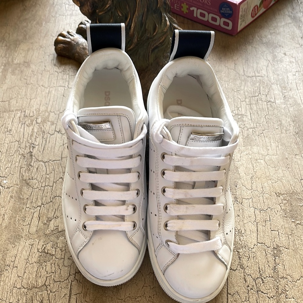 DSQUARED LEATHER WHITE SNEAKERS